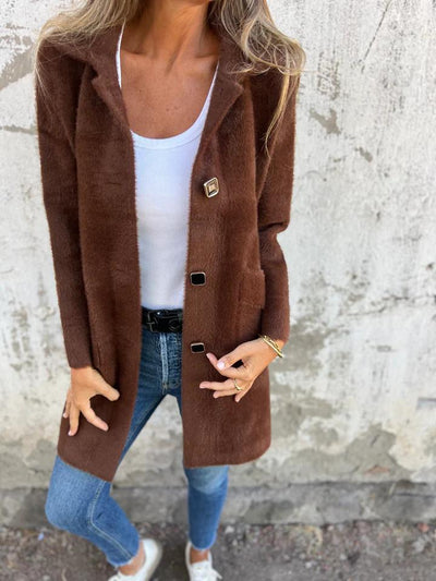 Marce | Elegant, coarse coat