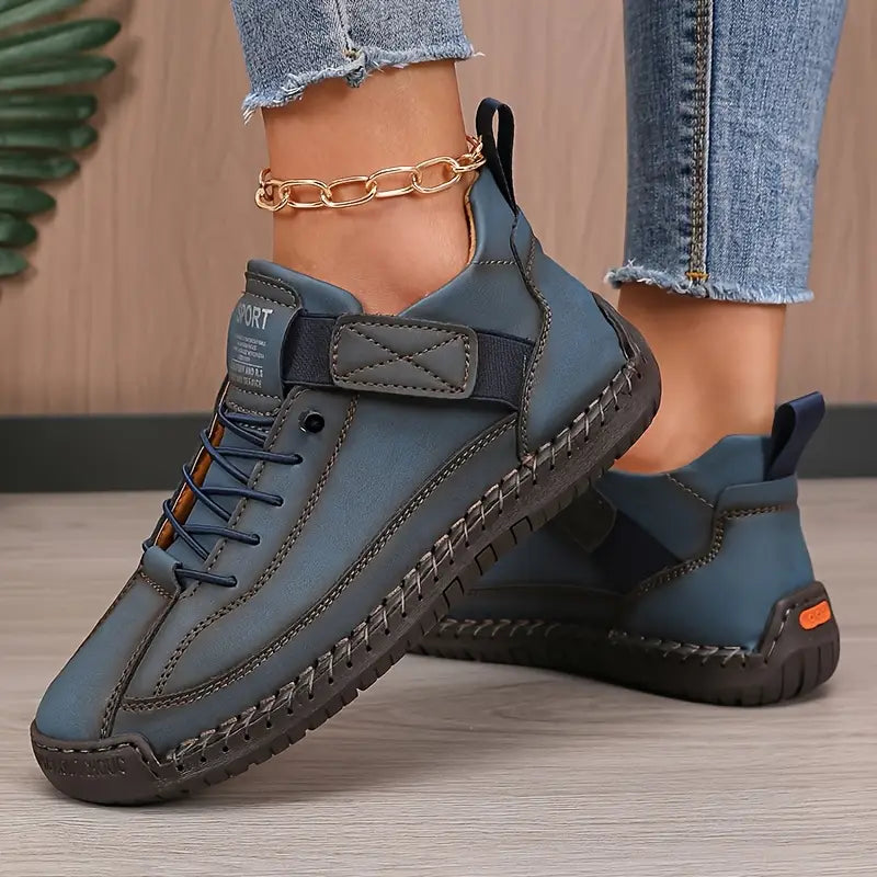 Chloe Ottawa | Comfortable Orthopedic Sneakers