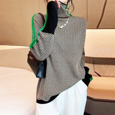 Marieke | Turtleneck with Bold Contrasting Stripes