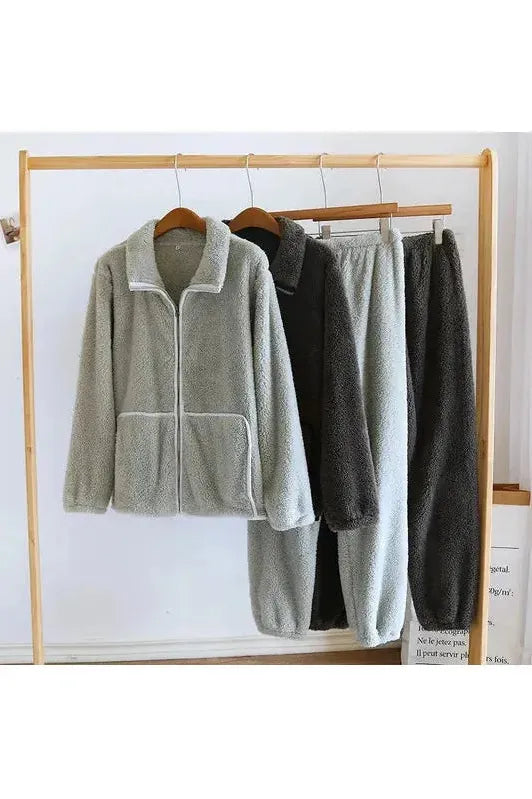 Calvo Sleepwear Set