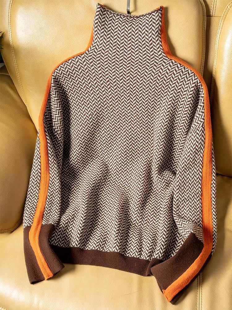 Marieke | Turtleneck with Bold Contrasting Stripes